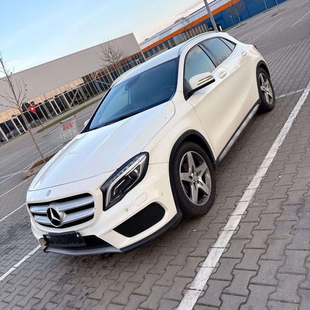Mercedes benz GLA