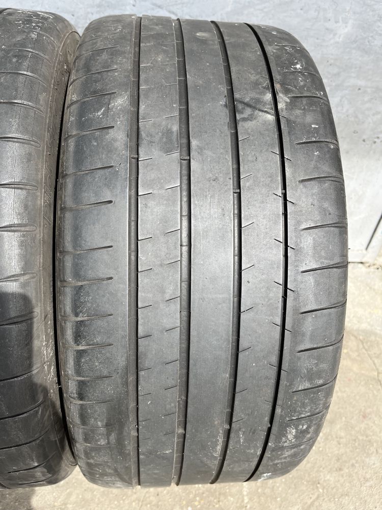 2 бр. летни гуми 245/35/18 Michelin PSS RSC DOT 4618 4 mm