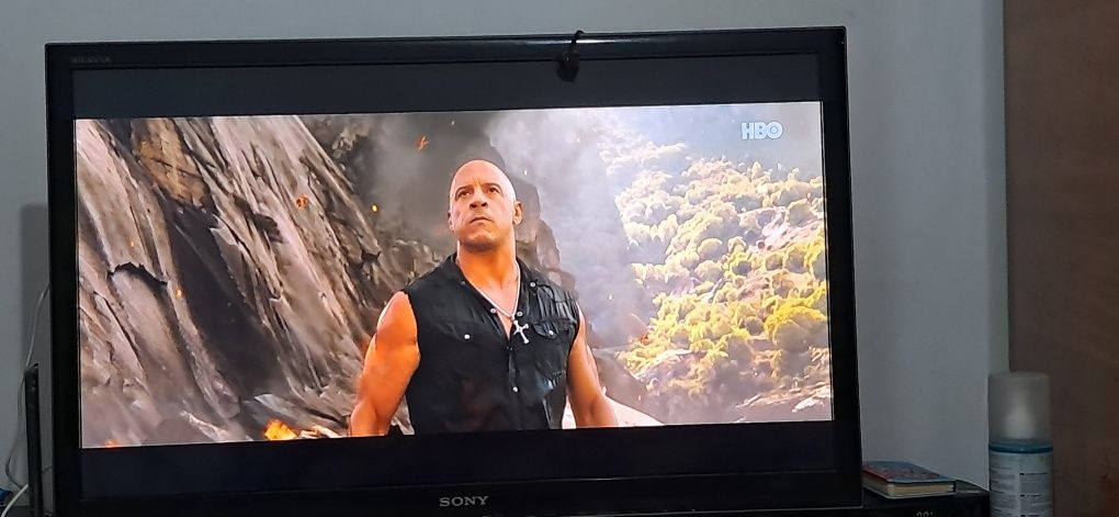 Tv Sony 32 650 utilizat,impecabil cu telecomanda
