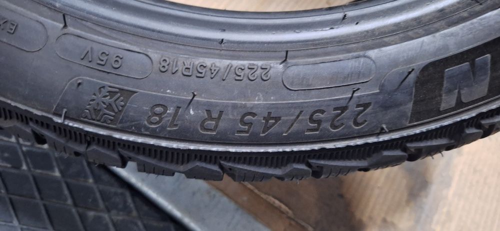 Michelin pilot alpin 5, 2бр 225 45 18