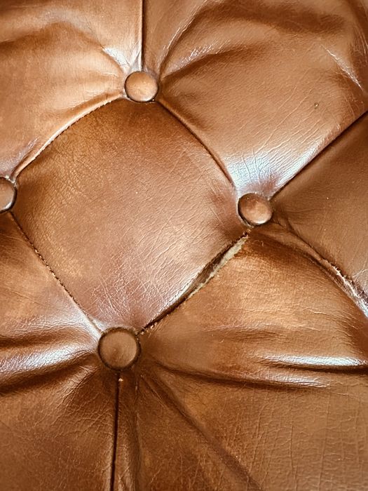 Кожено кресло от Швеция – Chesterfield стил, естествена кожа