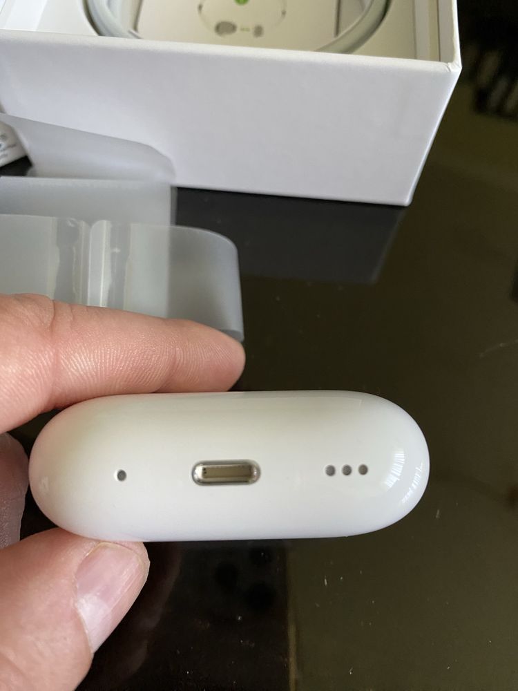 AirPods Pro 2 Type C слушалки