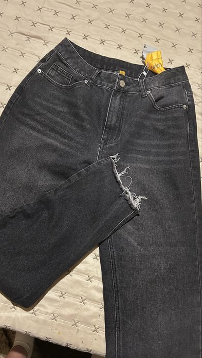 Сиви дънки с широк крачол