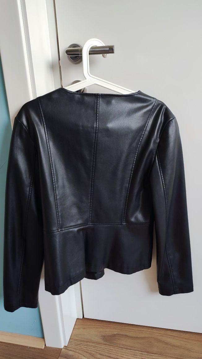 Кожено яке от Zara