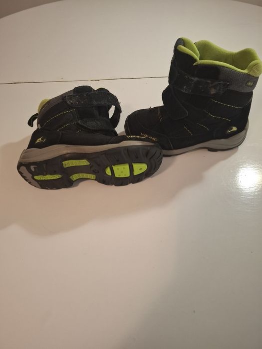 Обувки за момче Viking 28 номер