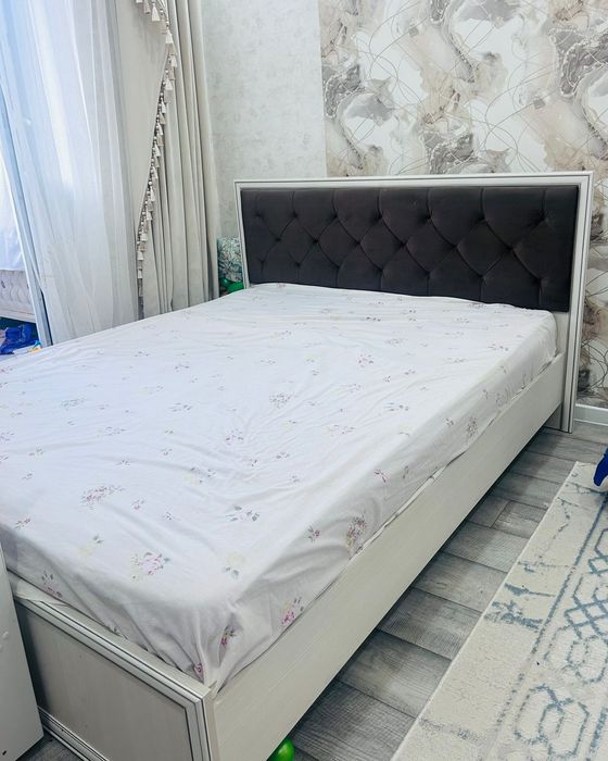 Срочно продам спальный кровать!
