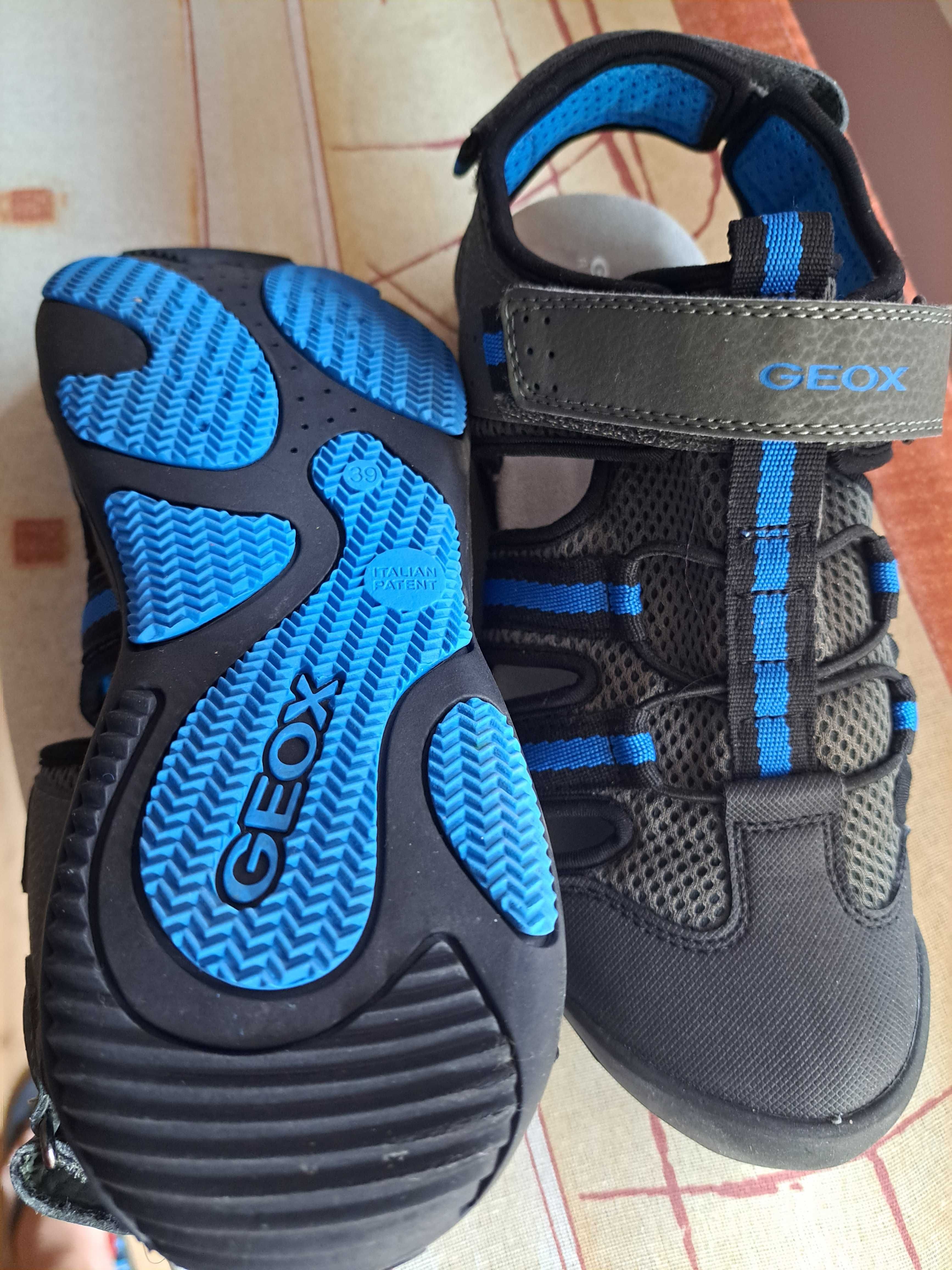 Нови сандали Geox Геокс номер 39