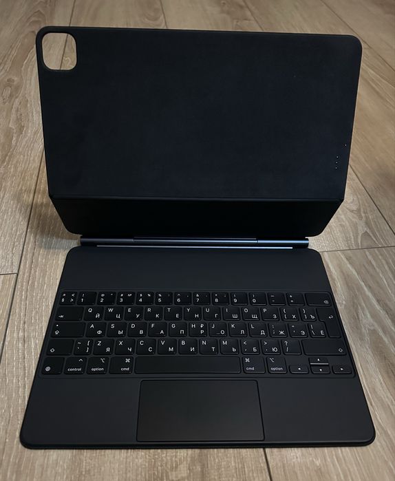 iPad pro magic keyboard (для 4 поколения Pro)