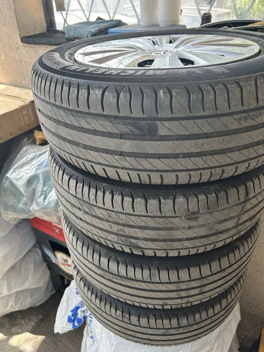 Roata rezerva cu cauciuc vara 195 65 15/5x112 pt Vw Seat Skoda Audi