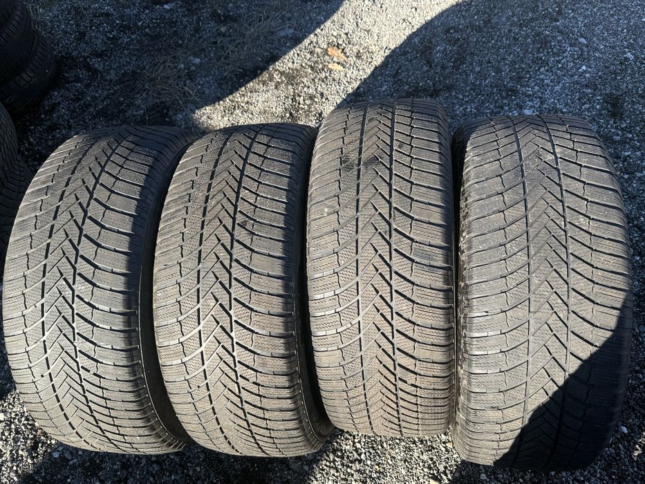 Зимни гуми 255/55/19
