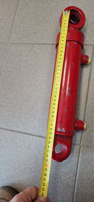 Cilindru hidraulic plug reversibil 3700 mm grosime tija 3.5 mm Diametr