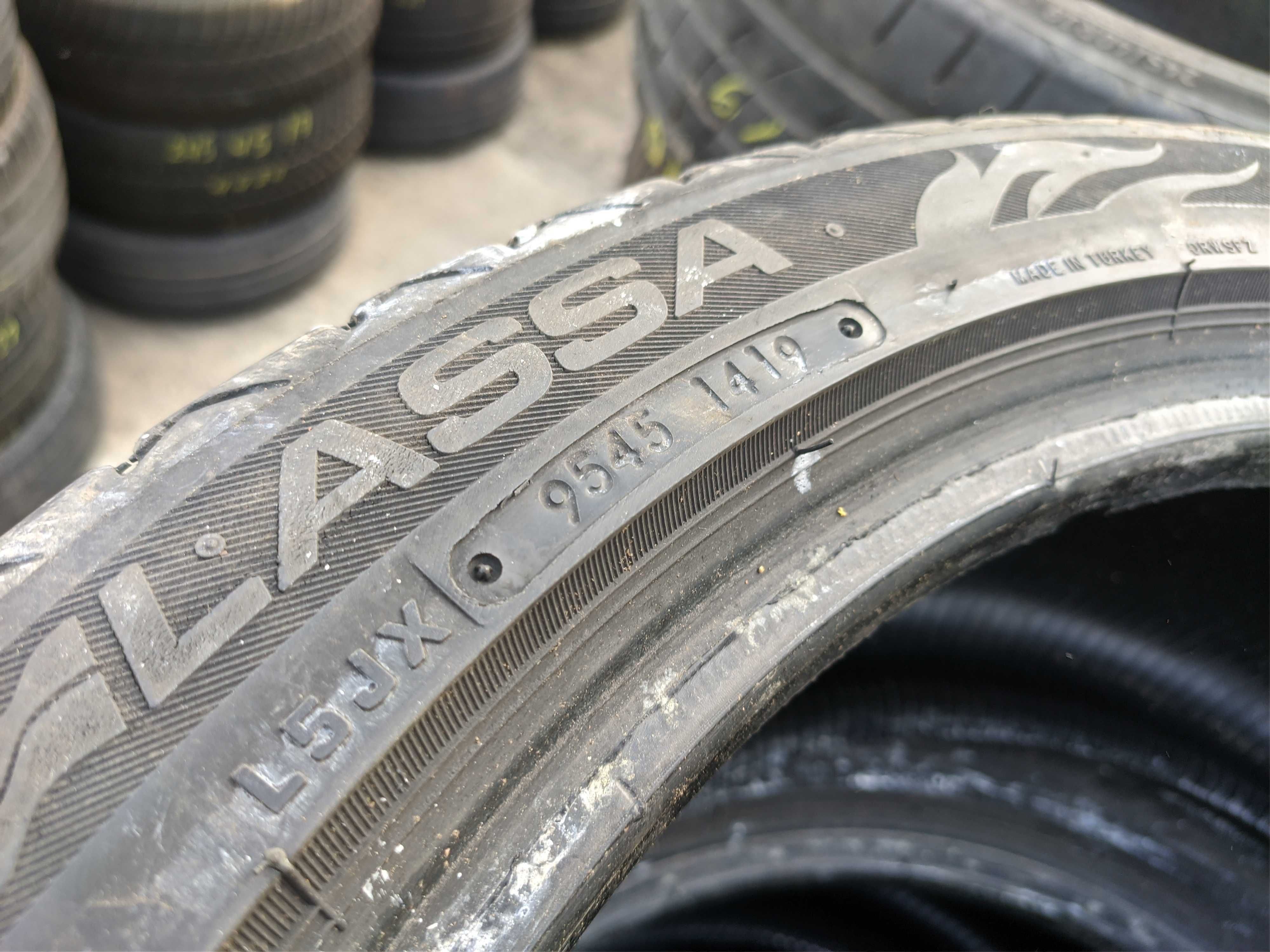 4бр Летни гуми 245 40 18 - Lassa