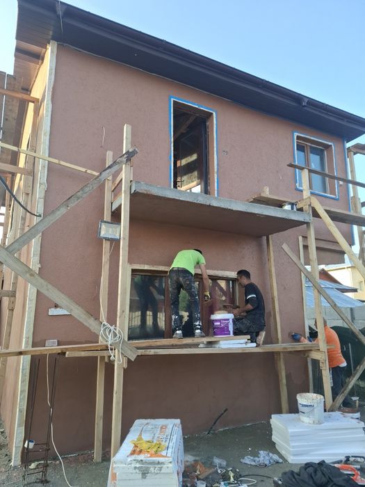 Finisaje , glet 10 lei mp, lavabil 5 lei