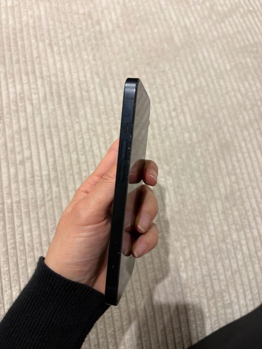 iPhone 13 употребяван