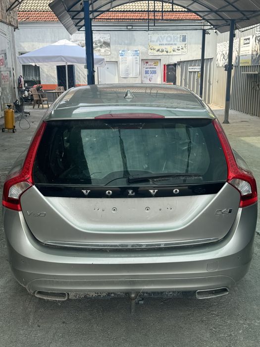 Volvo v60 D6 Hybrid 2.4 на части