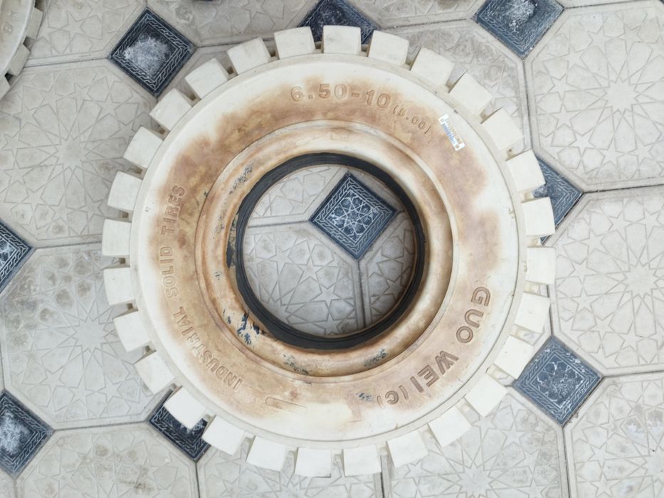 Kara balon 6.50-10 oq rangda