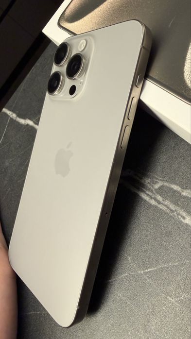 Iphone 15 pro max 256 Gb