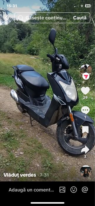 Vand scuter pe bezina