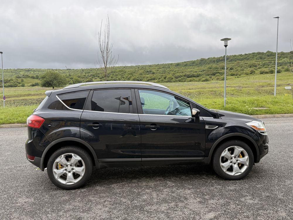 Ford Kuga 4X4 Navigație Panoramic titanium