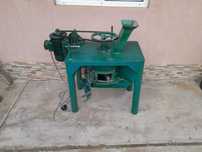 vand masina de facut pasta macese
