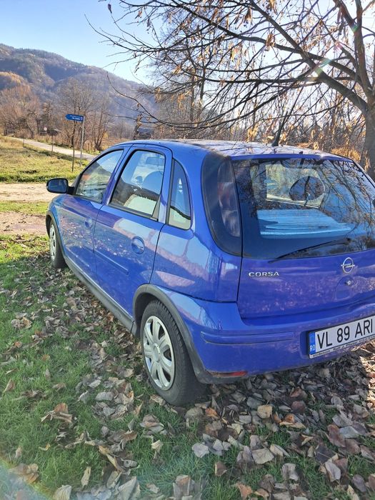 Vând Opel CORSA 1.0