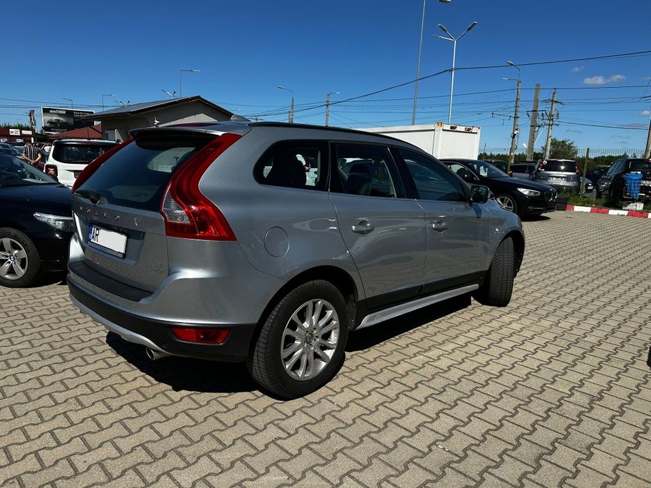 2010 Volvo XC60 4x4 - 2.4D 205CP - Automat * Clima * Portbagaj El.