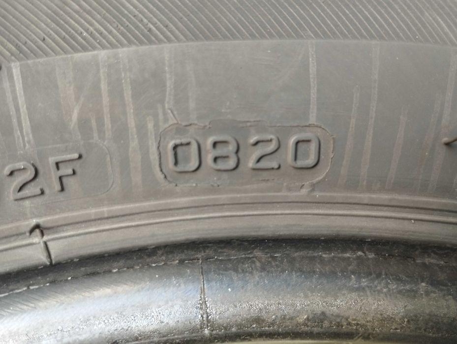 225 55R16 летни гуми и зимни гуми за Пежо 607