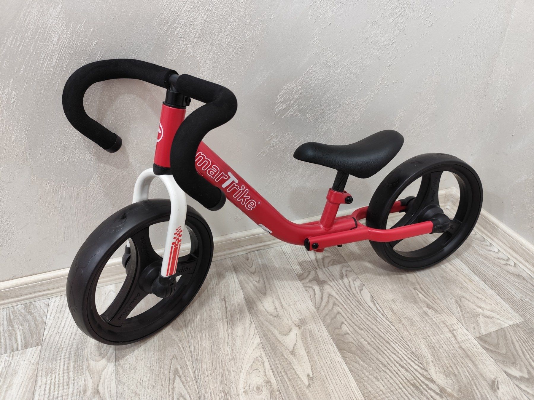 Сгъваемо балансиращо колело smarTrike, червено