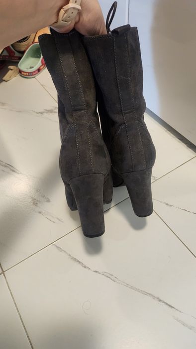 Велурени ботуши на ток