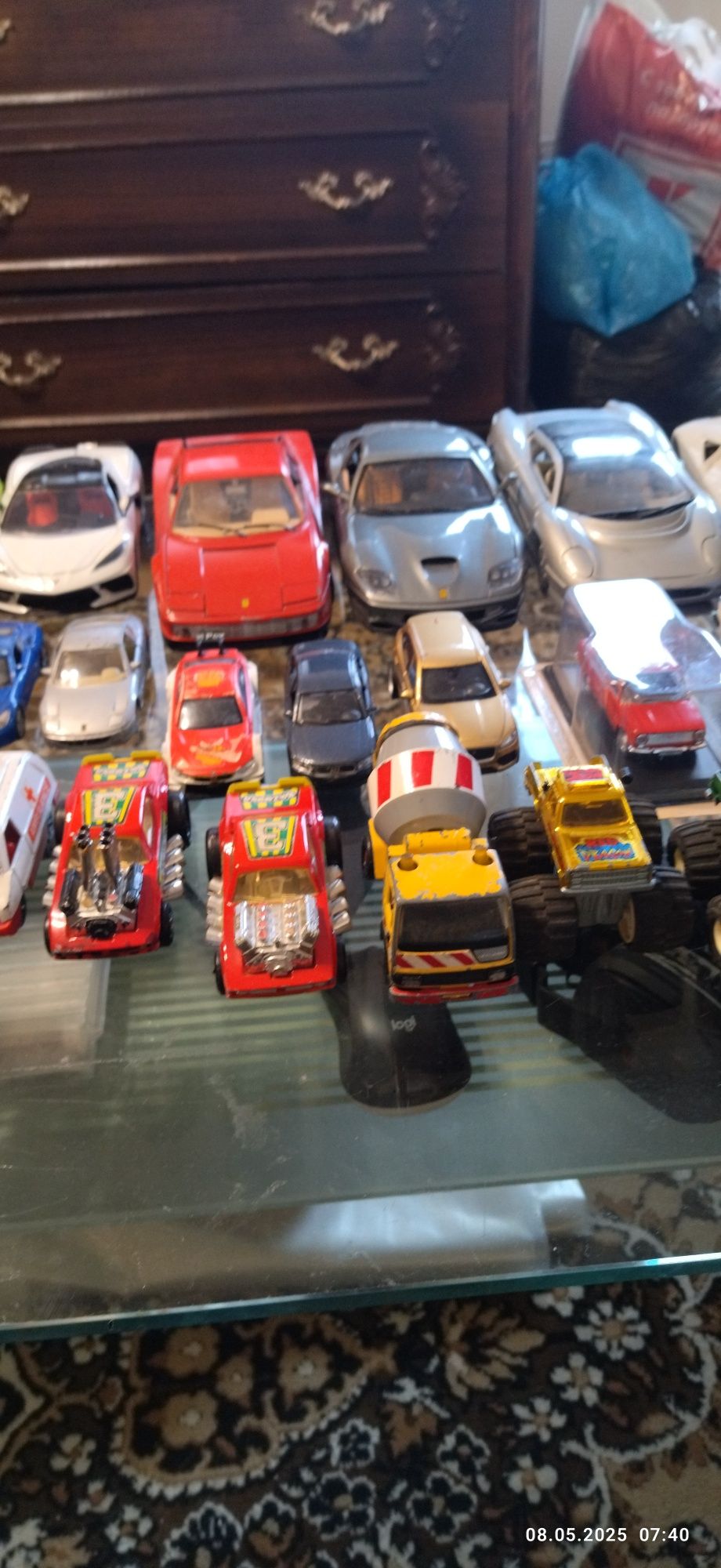 Метални колички Hot Wheels и някакви други Чисто нови