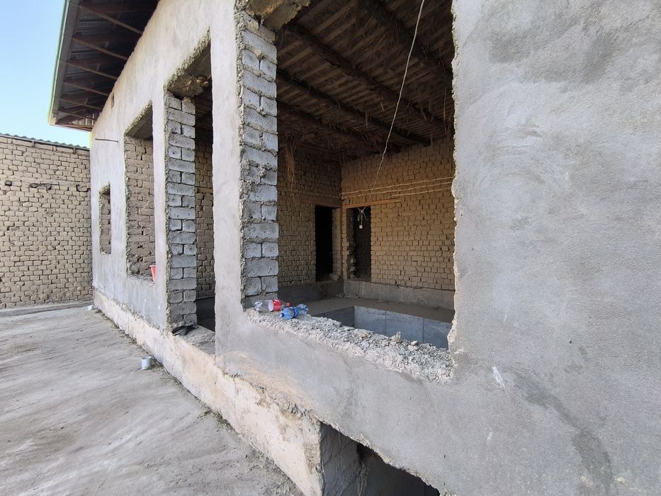 Продается дом Янгибог хорошо построено