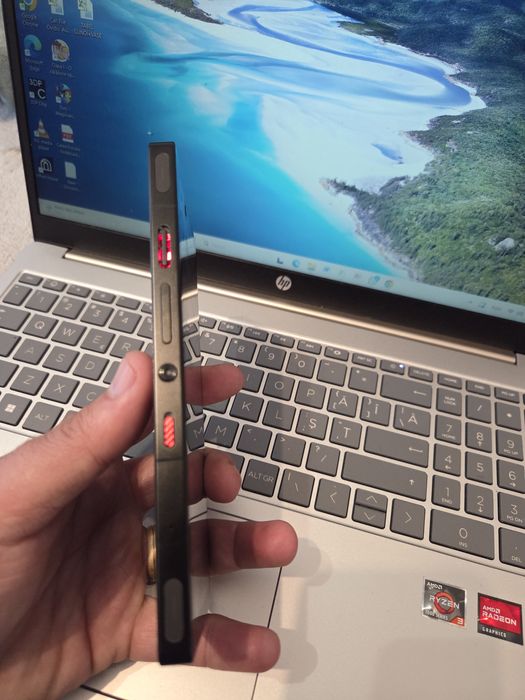 Schimb / vând redmagic 10 pro 16/512 pachet complet