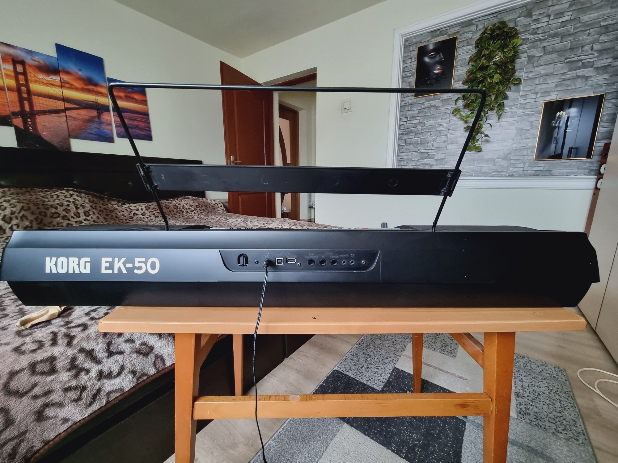 Orga Korg ek-50 impecabila,pentru studiu sau avansați