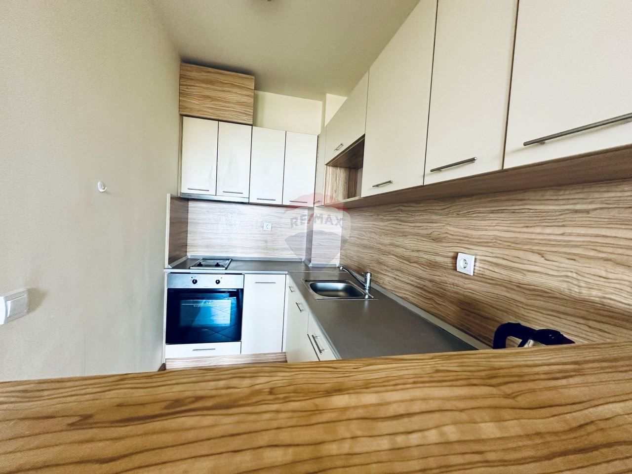 Продава се Двустаен апартамент в Балчик - 57 кв.м за 1106 €/кв.м - Снимка #11