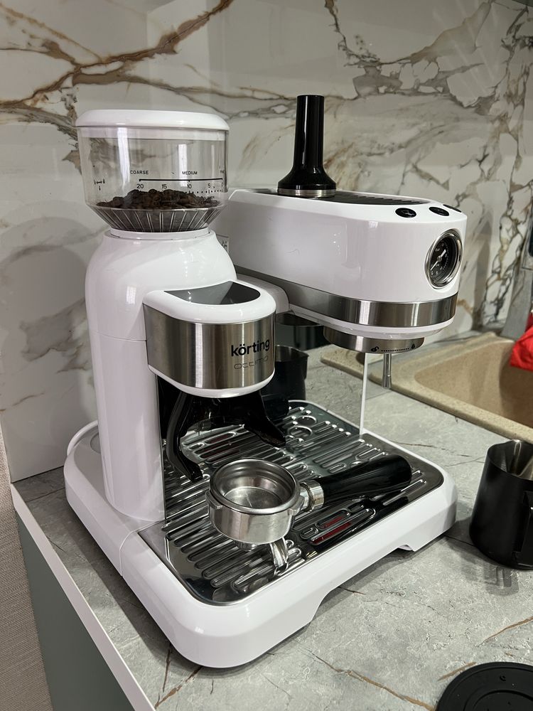 Кофемашина Korting KCM 1014 SA Ottimo