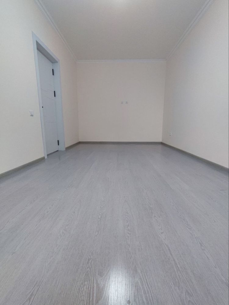 Srochno 3 xonali kvartira sotiladi 53.000$