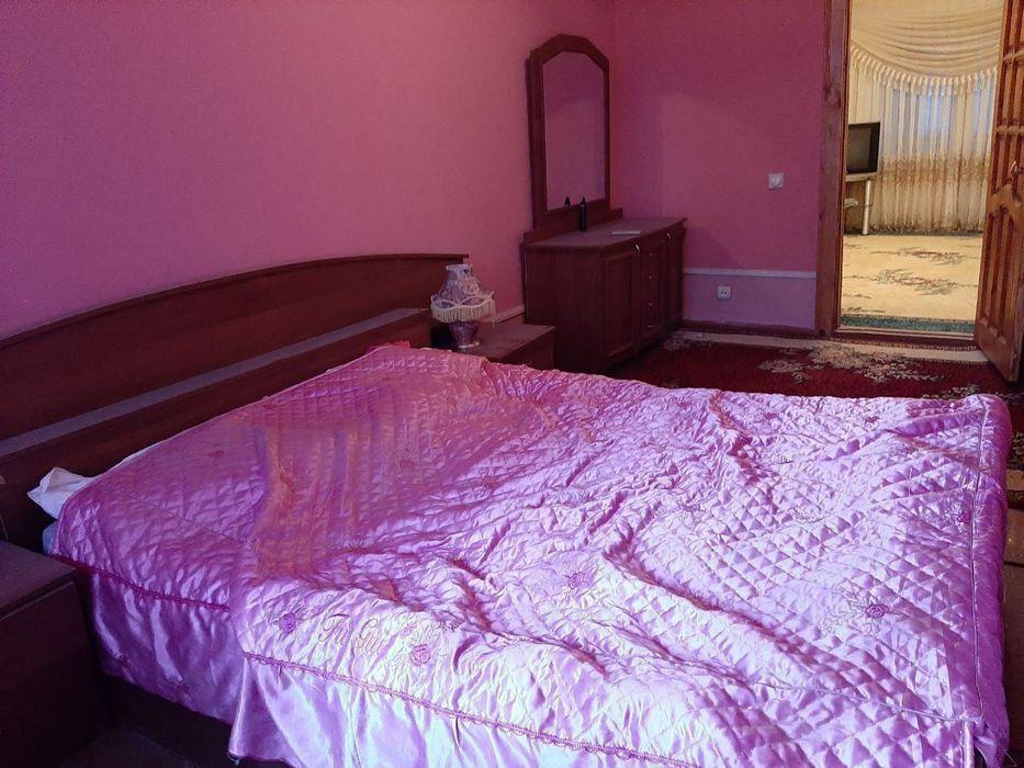 Giper yonda 2 xonali kv ijaraga beriladi.