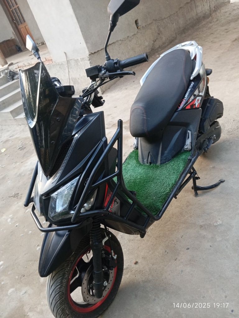 Skuter sotiladi kami bor tezroq ulgurib qoling