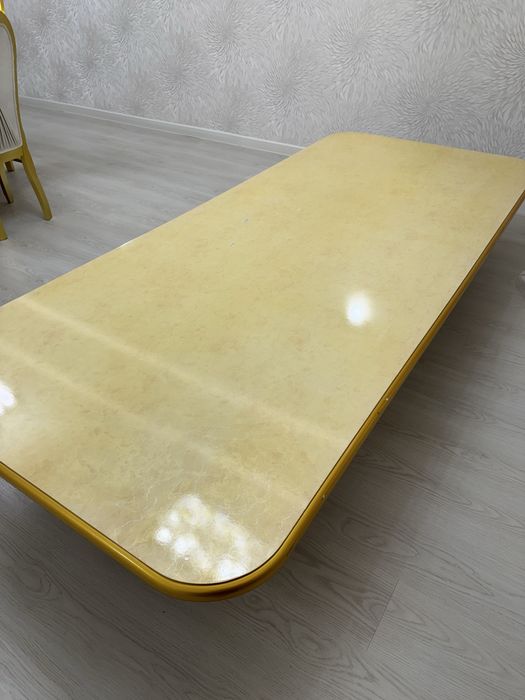 мехмонхона учун стол