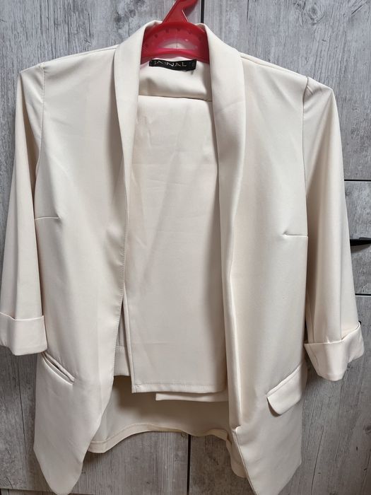 Продам костюм двойка