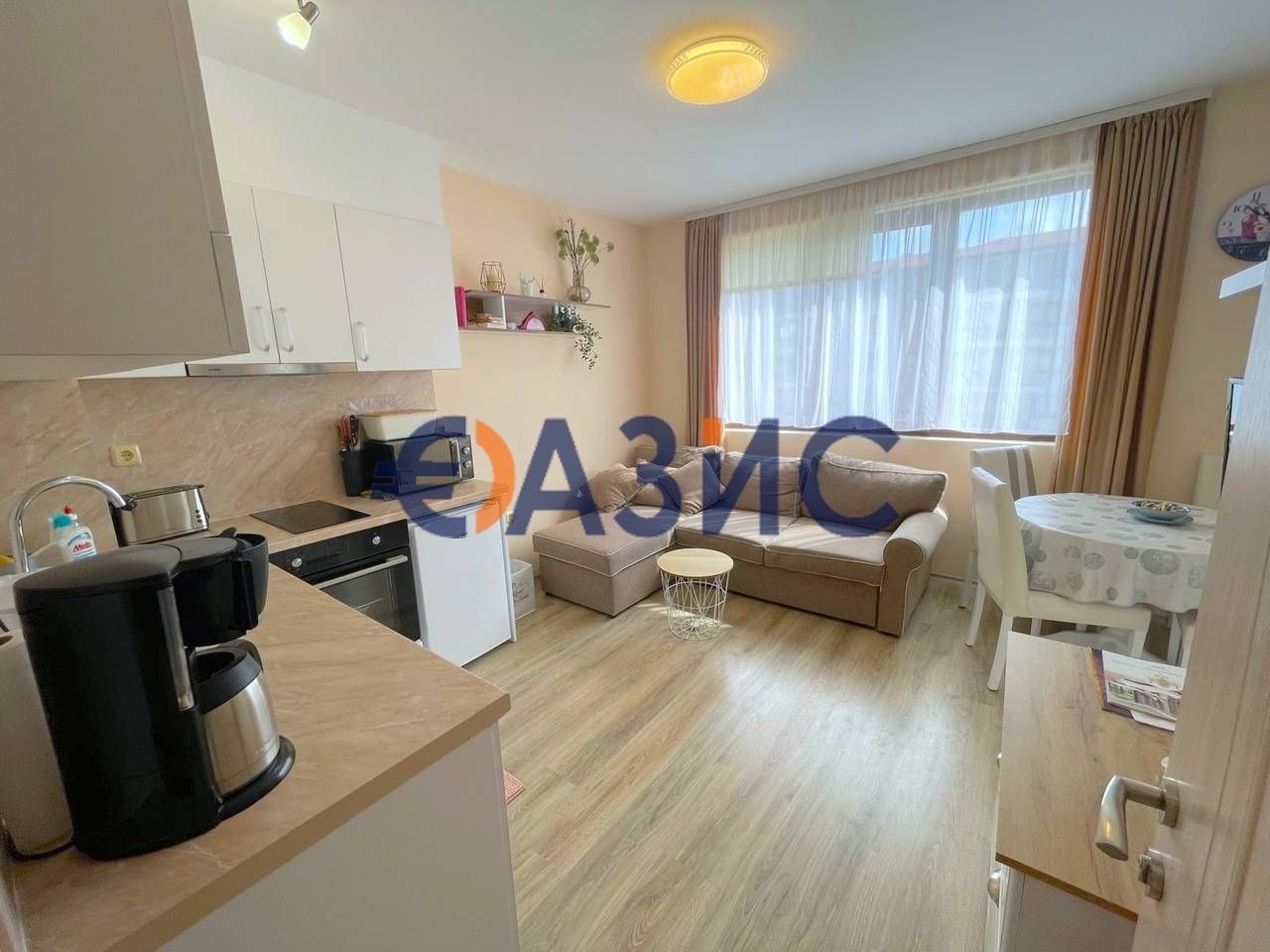 Продава се Двустаен апартамент в с. Равда, Област Бургас - 55 кв.м за 1391 €/кв.м - Снимка #2