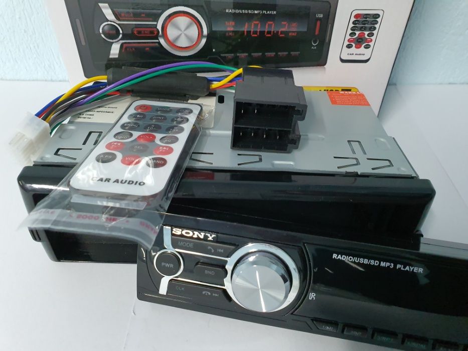 Sony музика за кола fm radio USB MP3 касетофон авторадио bluetooth