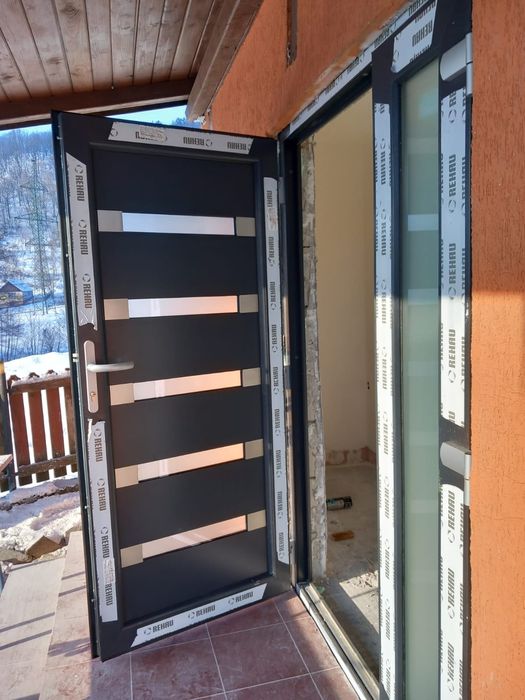 Vând Termopane la comanda