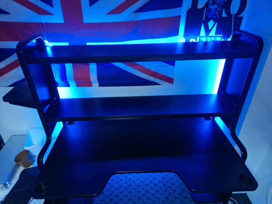 Birou de gaming negru