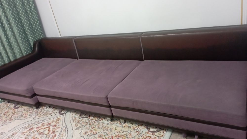 Диван в отличном состоянии