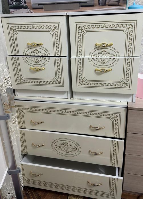 Шкаф , комод , тумба сатылады