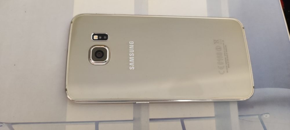 Samsung Galaxy S6 Edge Display Defect