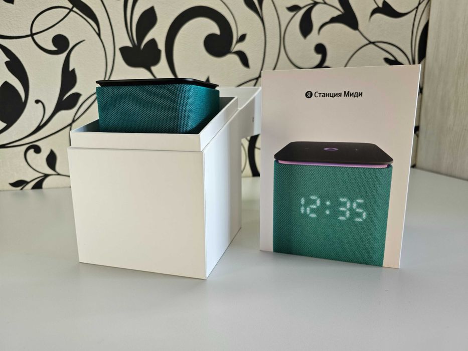 ПРОДАМ Яндекс Станция Миди (Умная колонка с Алисой) Состояние НОВОЕ.