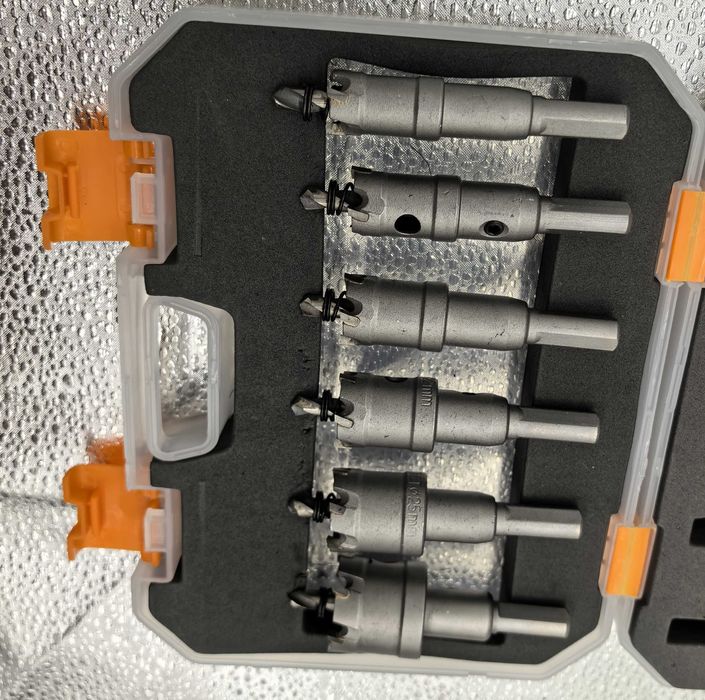 Set 6 burghie 16-30 mm, taiere precisa si durabila!