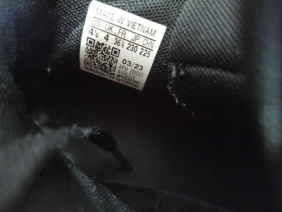 Кецове Adidas за момче 36.1/2номер